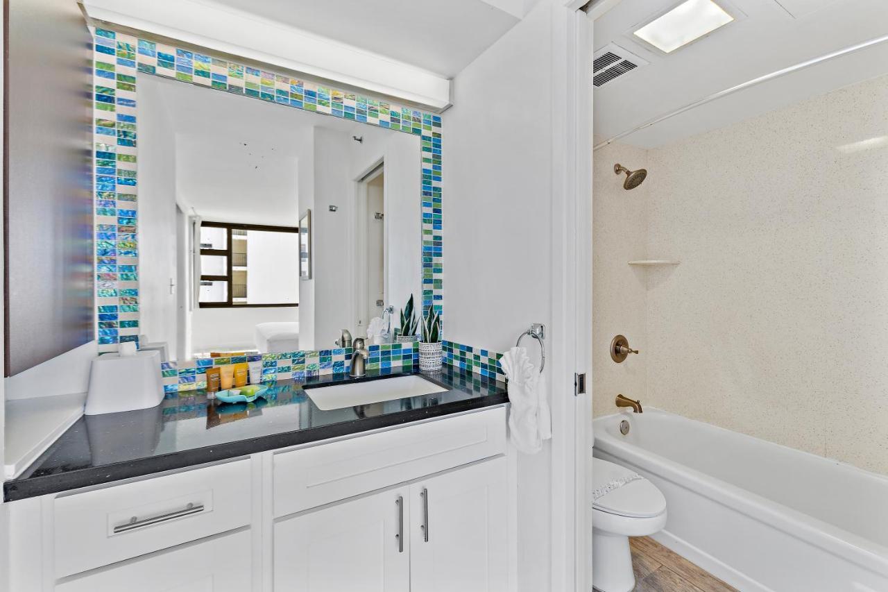 1Br With Great Ocean Views, 1 Block To Waikiki Beach Honolulu Dış mekan fotoğraf